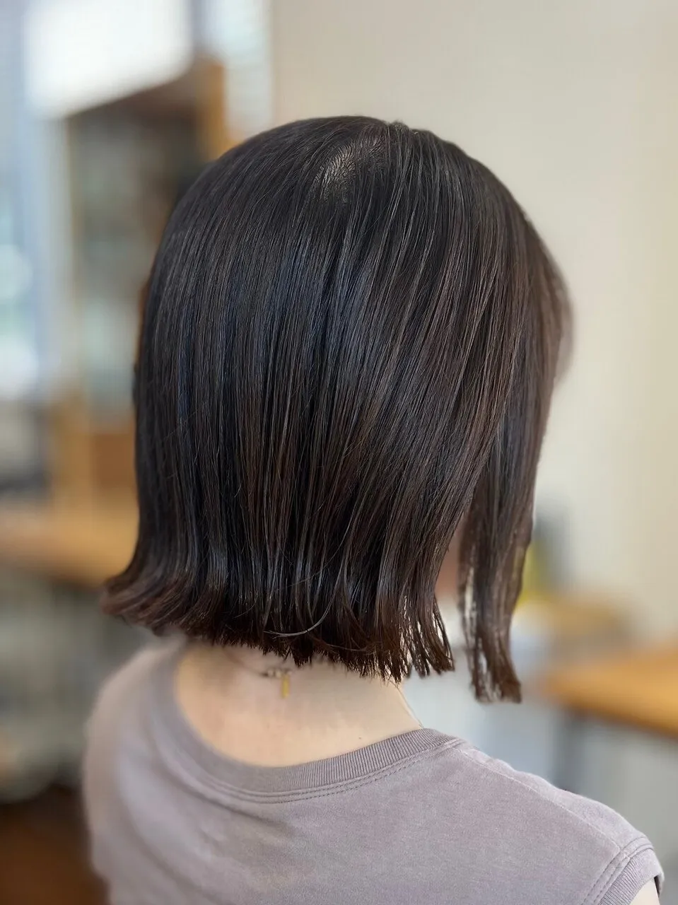 切りっぱなしボブ